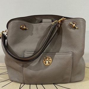 Tory Burch Chelsea Slouchy Leather Tote